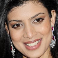 Tina Desai Nøgen
