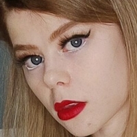 tiny_model_queen Nøgen