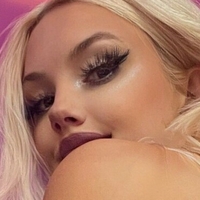 tinylucyxo Nøgen