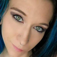 Toxic Raine Nøgen
