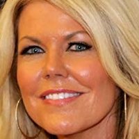 Tracey Birdsall Nøgen