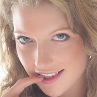 Tracy Carr Nøgen
