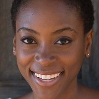 Tracy Ifeachor Nøgen