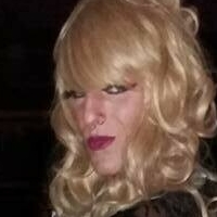 trans-lola-perron Nøgen