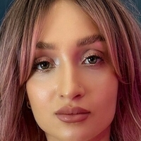 Transgirlkira Nøgen