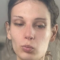 tsenchantress Nøgen