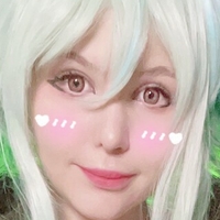 Tsuki Desu Nøgen