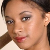 Tyra Moore Nøgen
