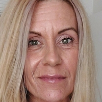 u240808118 Nøgen