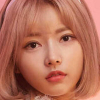 U.Hwa Nøgen