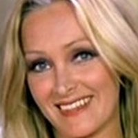 Ulla Johannsen Nøgen