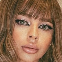 Valentina Lungu Nøgen