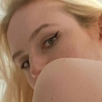 Valerie Jones Nøgen