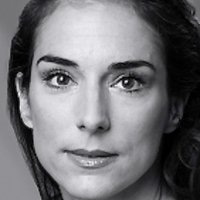 Valerie Robin Nøgen
