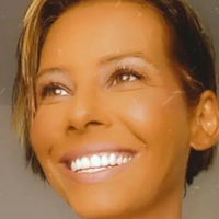 Valerie Senna Nøgen