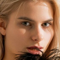 Valery Nøgen