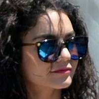 Vanessa Hudgens Sister Nøgen