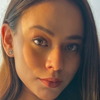 Vania Pereda Nøgen