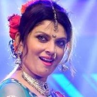Varsha Usgaonkar Nøgen