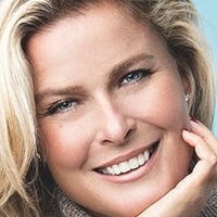 Vendela Kirsebom Nøgen