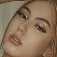 Veronica Hoyoz Nøgen