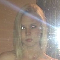 Vicky Longley Nøgen
