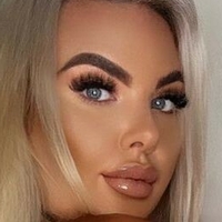Victoria Lily Sinclair Nøgen