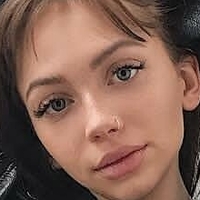 Viktoria Krause Nøgen
