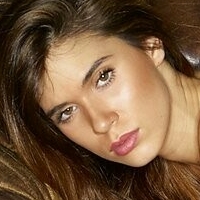 Viktoriya D Nøgen
