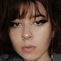 Violet Fox Nøgen