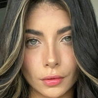 vivianaarango Nøgen