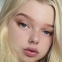 White VIky Nøgen
