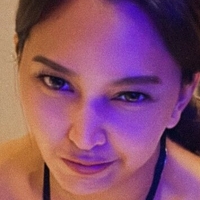 Wilda Hamid Nøgen