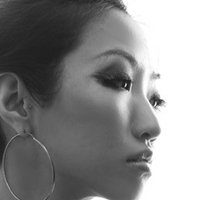 Xiren Wang Nøgen