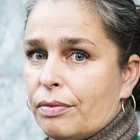 Yaba Holst Nøgen