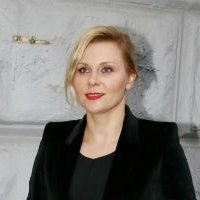 Yana Troyanova Nøgen