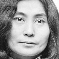 Yoko Ono Nøgen