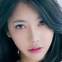 Yoon Cherry 윤체리 Nøgen