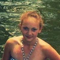 Yuliya Denisova Nøgen