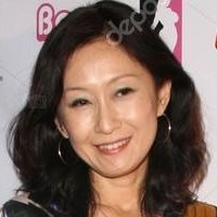 Yumi Yoshiyuki Nøgen