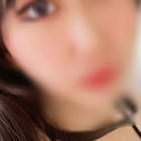 Yunyun Nøgen