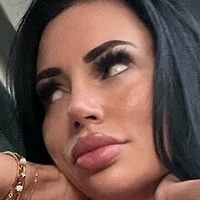 Yvonne Bar Nøgen