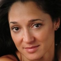 Yvonne Racz Nøgen