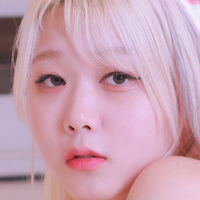 zia_kwon Nøgen