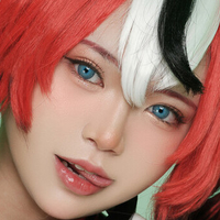 ZinieQ Cosplayer Nøgen
