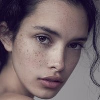 Zoe Barnard Nøgen