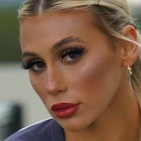 Zoe Consagra Nøgen