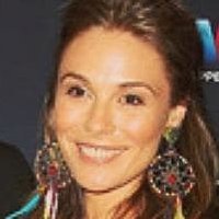 Zoe Naylor Nøgen