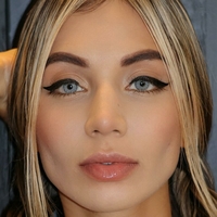 zoepresley Nøgen