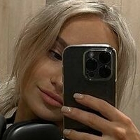 Zuzana Kardos Nøgen